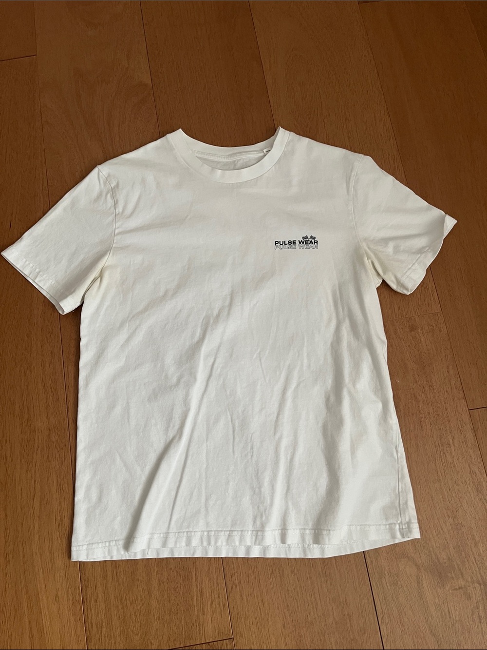 Men's White Short-Sleeve Crewneck T-Shirt